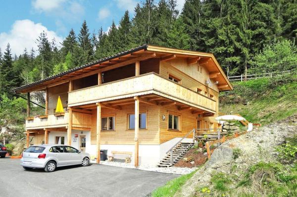 Zillertal Ferienhaus für 8 Personen mit Hund in Zell am Ziller